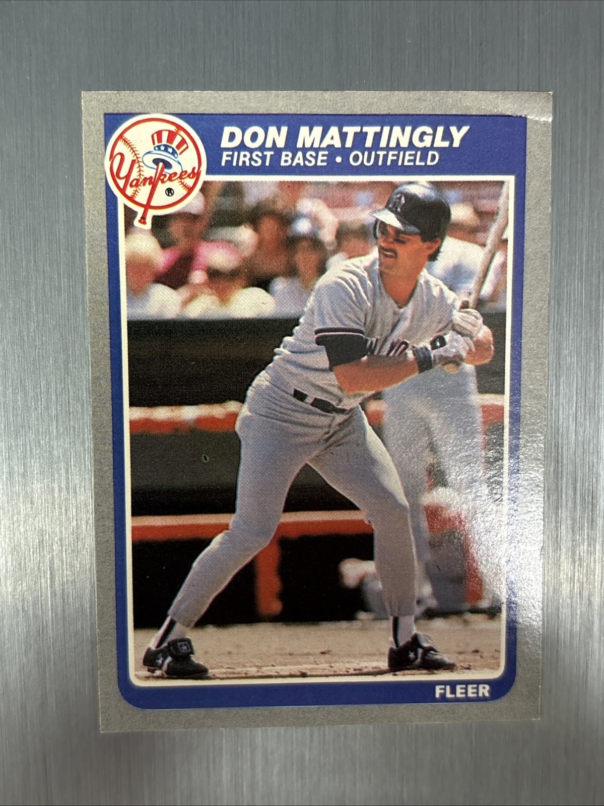 1985 Fleer Baseball #133 Don Mattingly 2nd YR Card New York Yankees