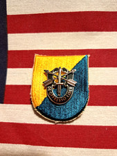 8TH SPECIAL FORCES GROUP BERET FLASH C/E PATCH WITH CREST DUI HM G23