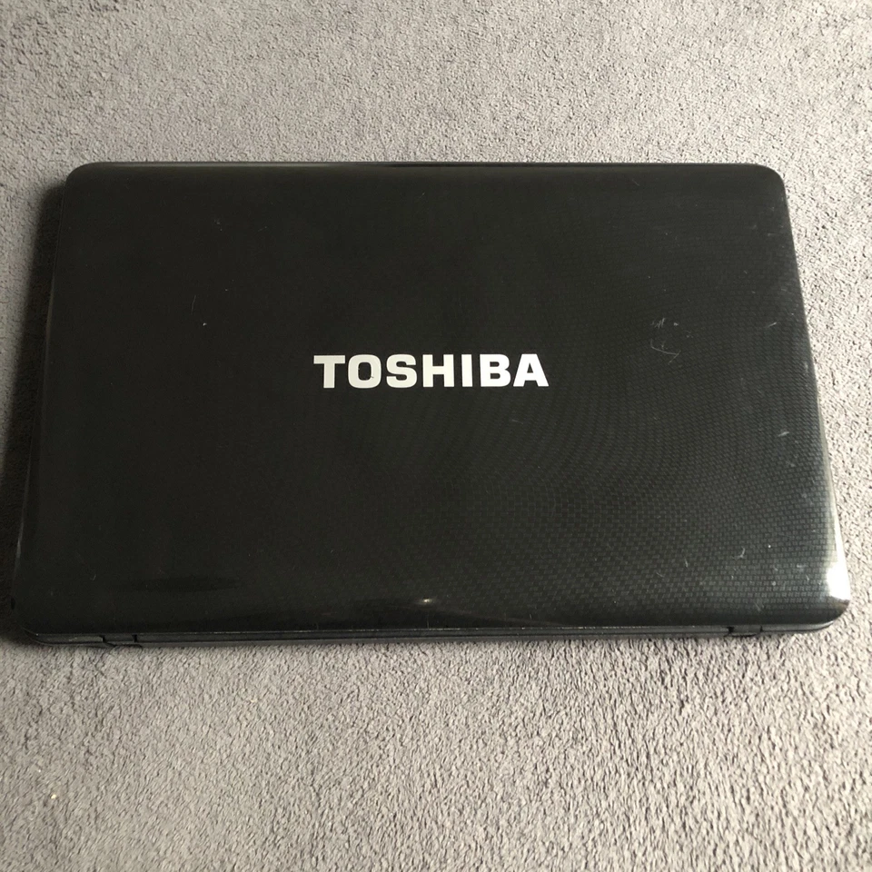 Toshiba Satellite L655-S5097 Windows Laptop 4GB RAM+500GB HDD - NEEDS BATT - Image 2 of 4