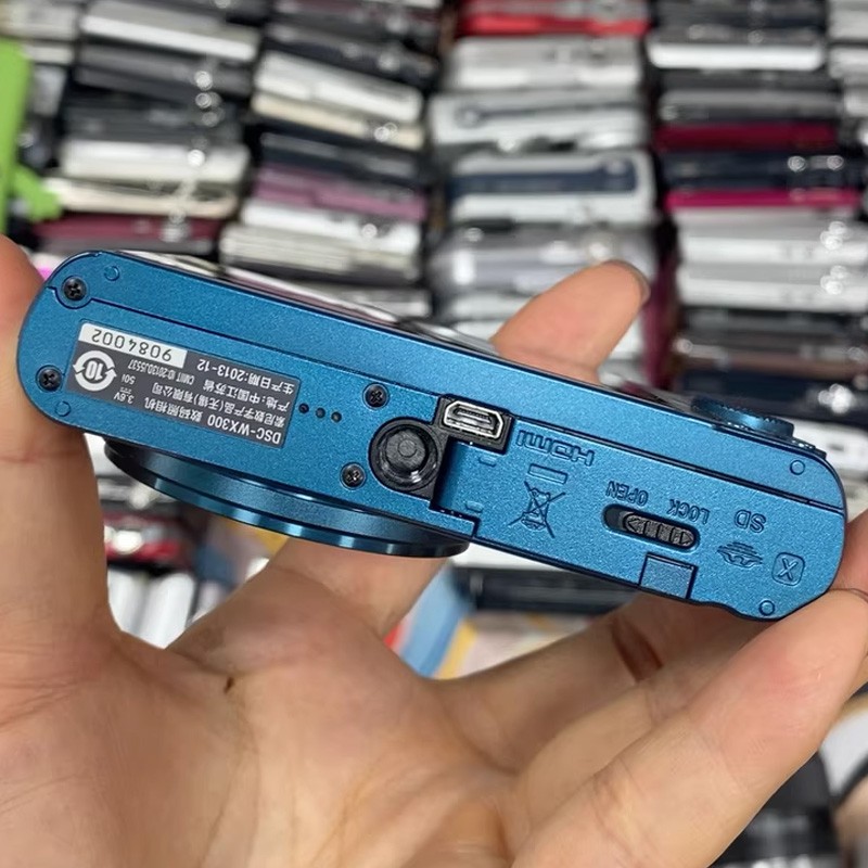 Sony DSC-WX300 Cyber-shot Digital Camera 18.2MP 20x Optical Zoom