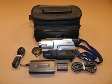 Sony Handycam CCD-TRV308 Hi-8 Analog Camcorder