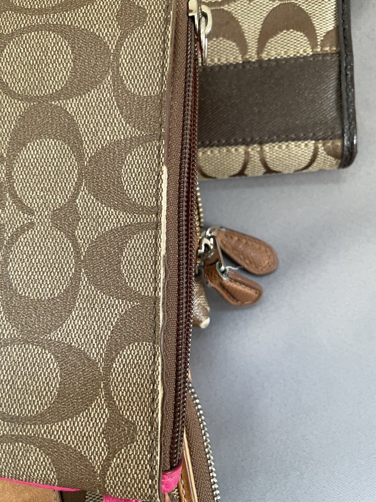 4 Authentic Coach Wallets Wristlets Signature Can… - image 9