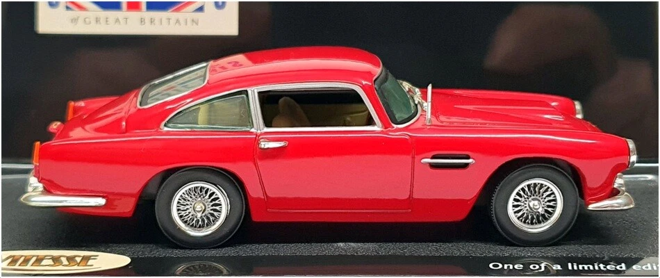 Vitesse 1/43 Scale Diecast 20501 - Aston Martin DB4 - Red - Imagem 3 de 4