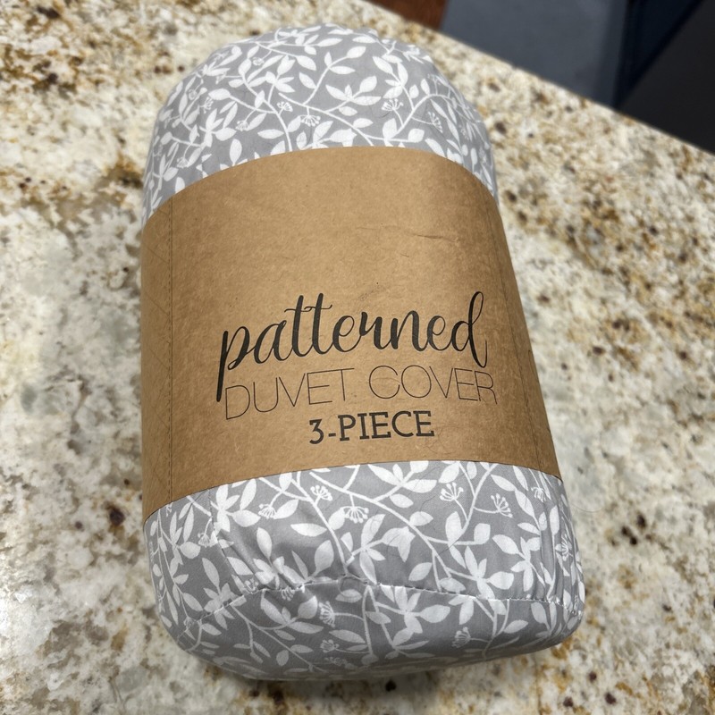 IENJOY PATTERNED DUVET  SET SHAMS GREY WHITE ROSES BEDROOM BED King & Cal King
