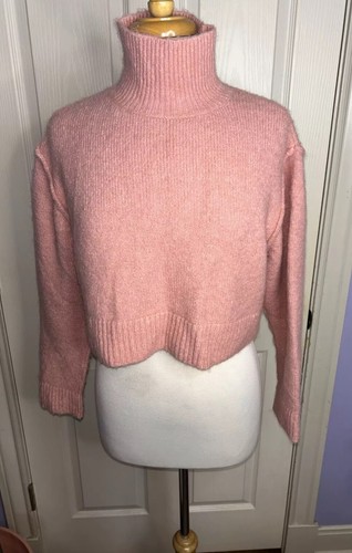 Pink Zara longsleeved Women’s medium cropped turtleneck sweater Fuzzy Soft