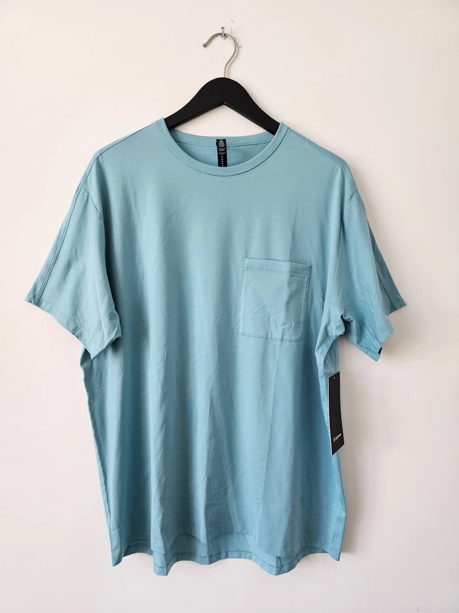 lululemon fundamental pocket tee
