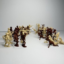 TimMee COWBOYS and INDIANS 34 Processed Plastic Western 1:29 Figures Made in USA
