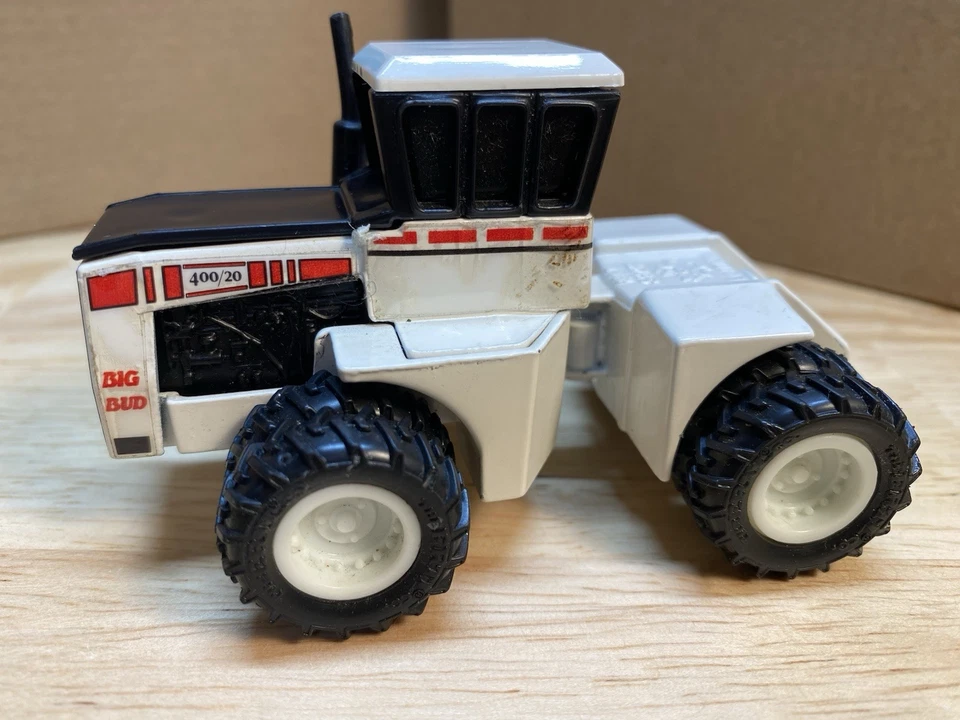 Big Bud 400/20 4 ruedas 1987 Show Edition 1 de 5000 ERTL hecho en EE. UU. escala 1/64 Foto 4 de 4