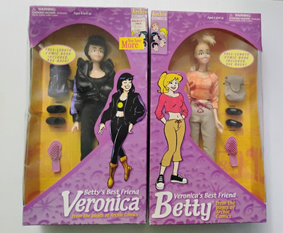 ARCHIE COMICS BETTY & VERONICA DOLLS W/ COMIC BOOKS PLAYING MANTIS NEW LOT OF 2