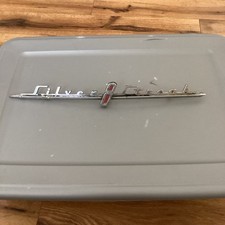 1948 Pontiac Silver Streak 8 Hood Side Emblem Original Gm Name Plate 510560
