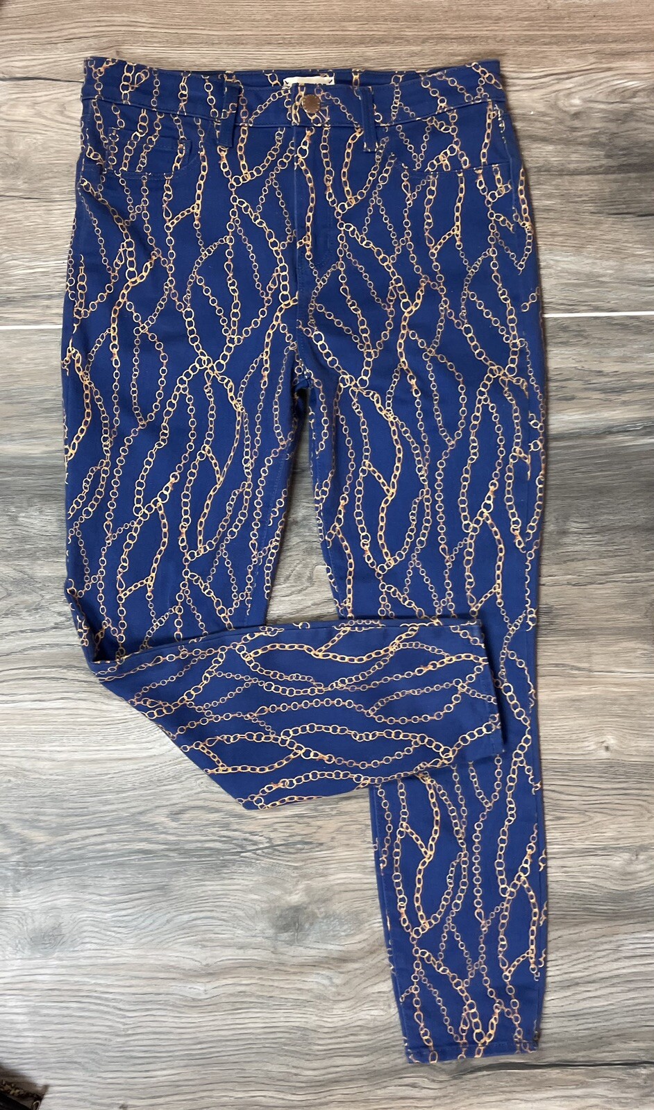 Picture 4 of 10