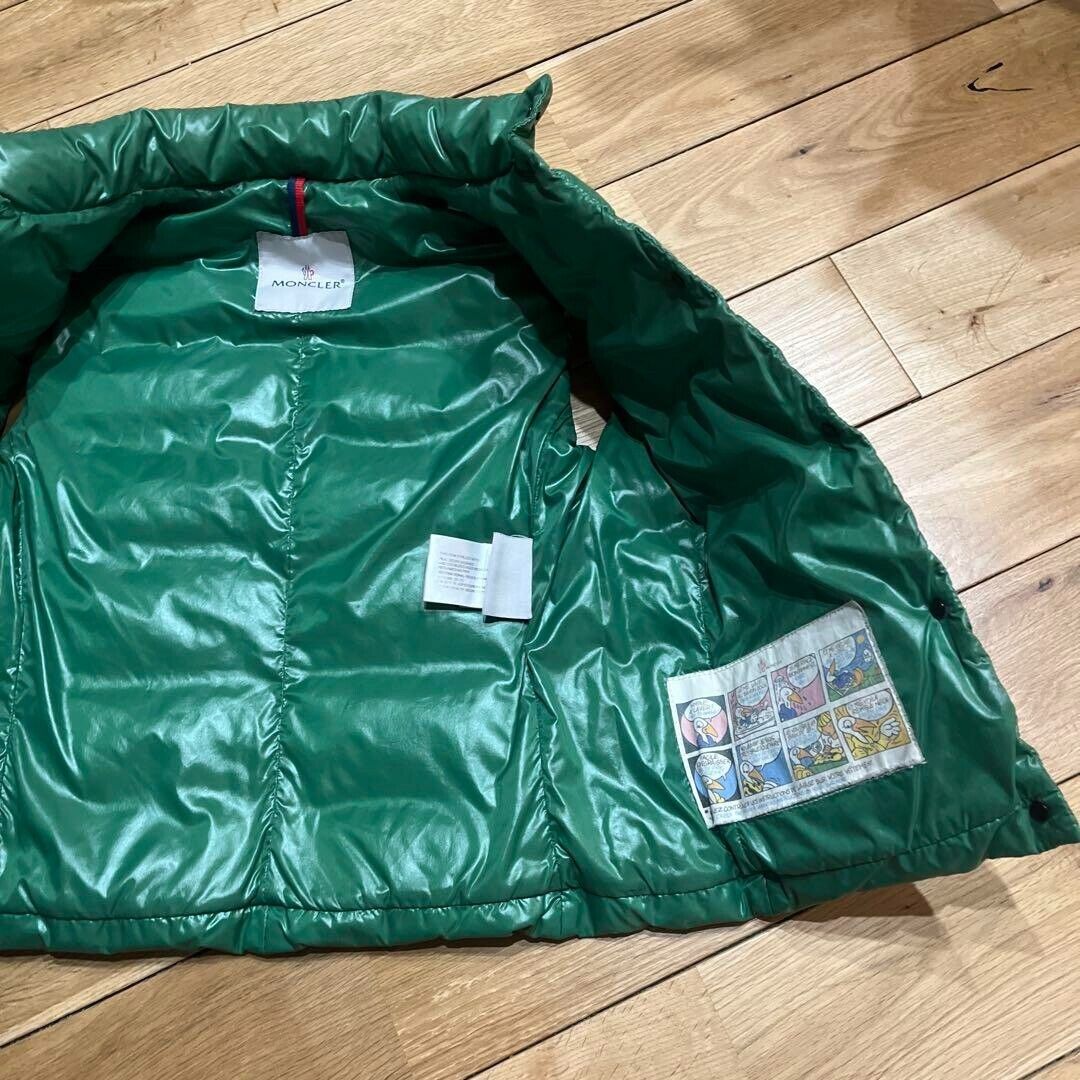MONCLER DOWN VEST 4 GREEN 210914332105 GUI GILET SIZE S FROM MONCLER DOWN VEST 4 GREEN 210914332105 GUI GILET SIZE S FROM