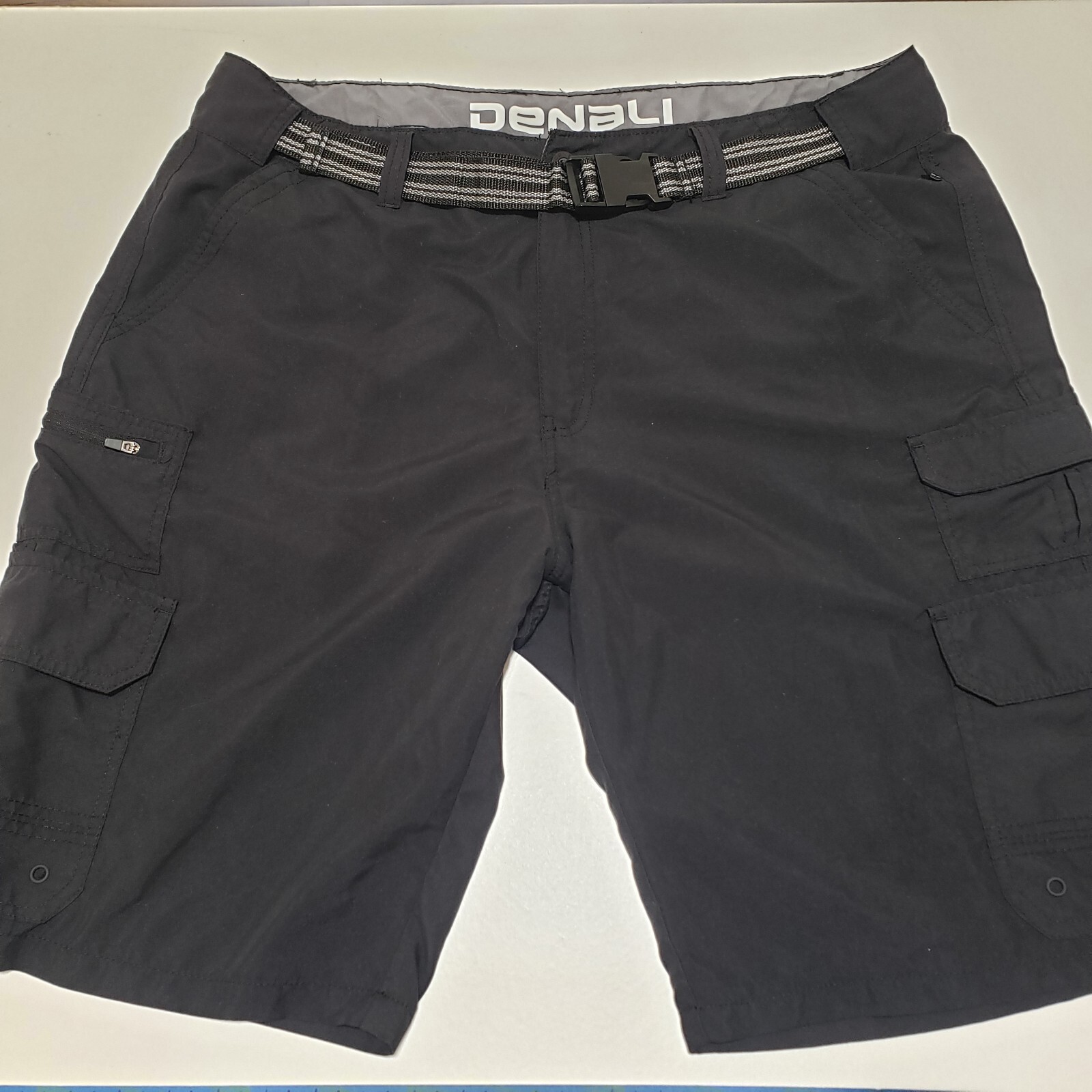 DENALI Men's Hybrid Multi Pocket Cargo Delta Shorts S… Gem