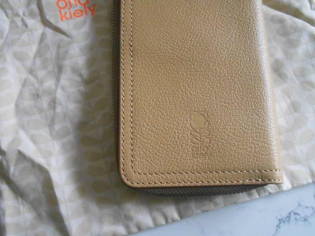 Orla Kiely Core Embossed Leather Big Zip Purse, Beige image 4