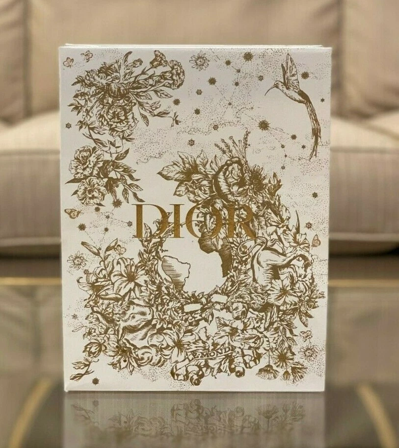 NEUF SUPER RARE Authentique Dior 2021 Toilette Vacances Sac Cadeau 7,75 x 10,25 x 3