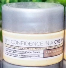 IT Cosmetics Confidence In A Cream Anti-Aging Face Moisturizer - In Just 2 Weeks