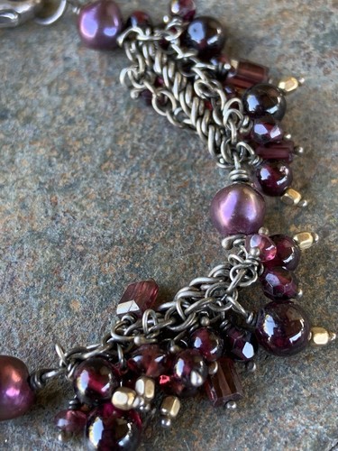 Beautiful Sterling Silver Garnet & Pearl Cluster Bracelet - Picture 4 of 8