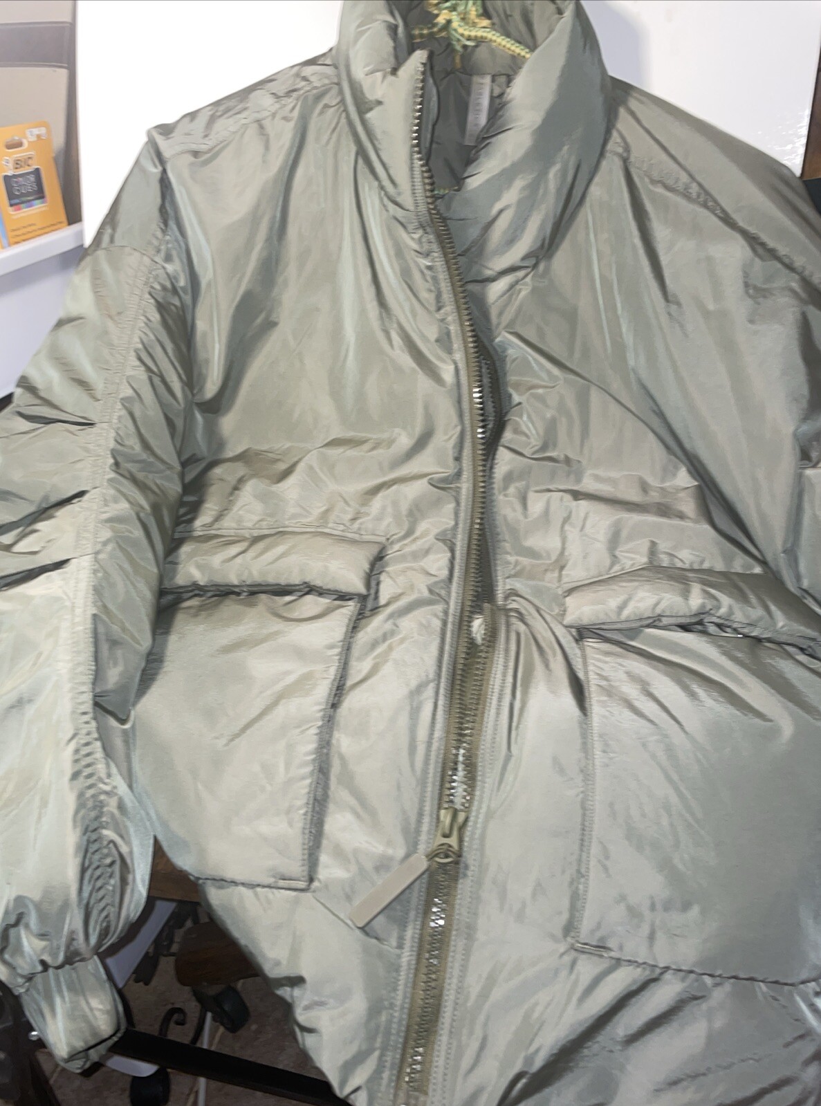 Fabletics Ever Shine Pine All Weather Puffer Jack… - image 4