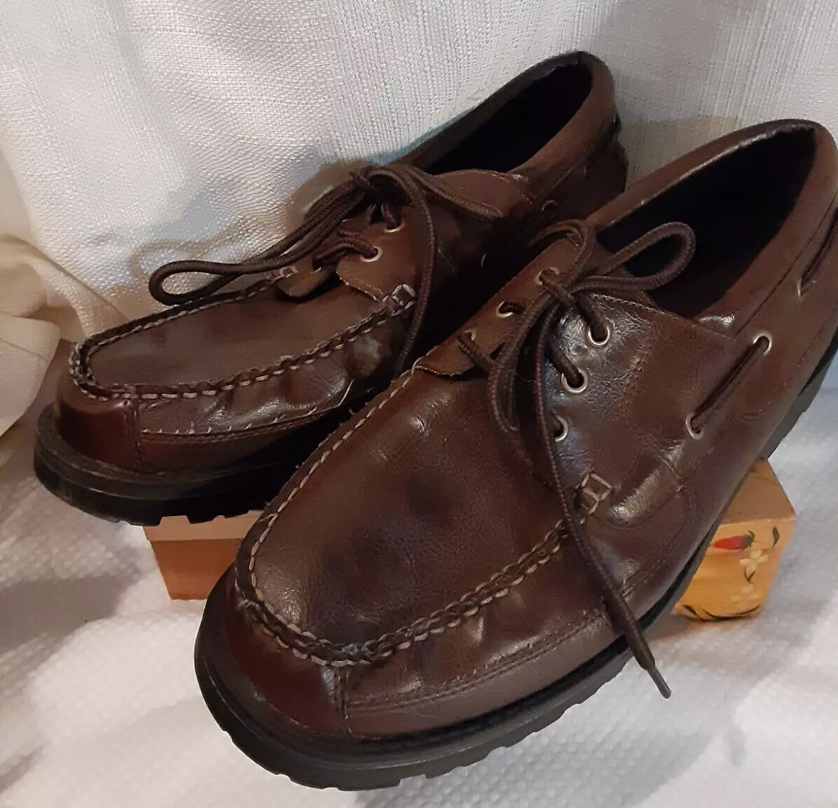 Lanesboro Men s Size 13 Boat Shoes Brown Shoes Lace Up Man Made