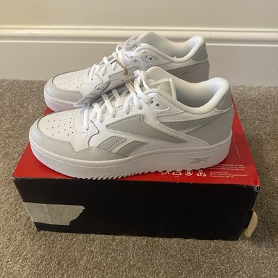 Reebok ATR Chill Unisex Sneaker s Uk Größe 5,5 weiß/grau