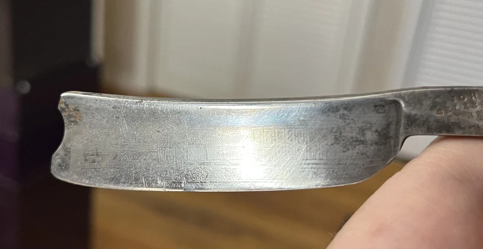 Antigua locomotora de afeitar recta tipo de uso de barberos Wade & Butcher ¡Grabado de tren! Foto 4 de 4