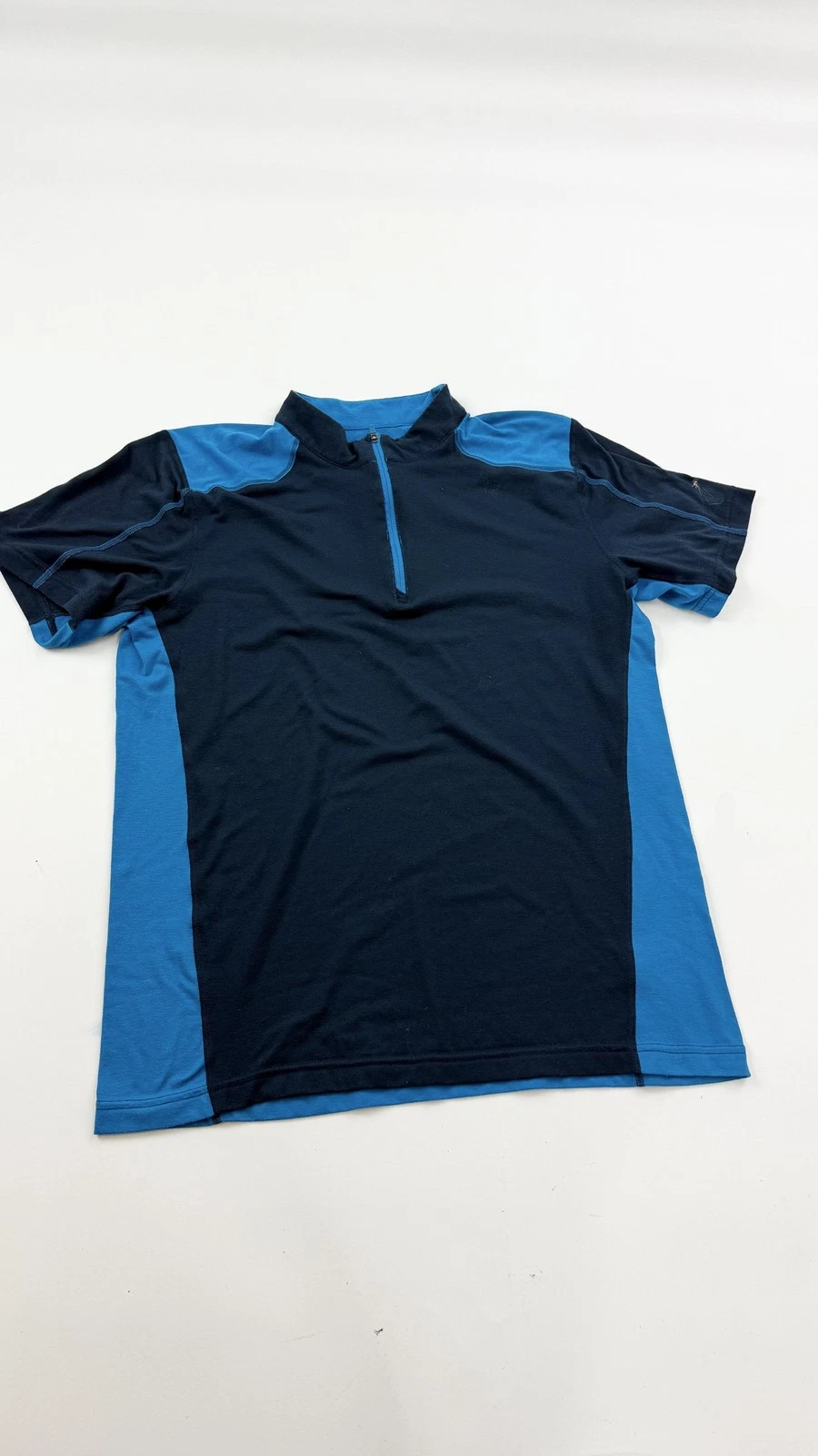 Mountain Hardwear Shirt Mens Medium Blue Black Athletic Outdoor Short Sleeve Top