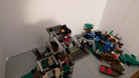 LEGO Adventurers: Dino Research Compound (5987)
