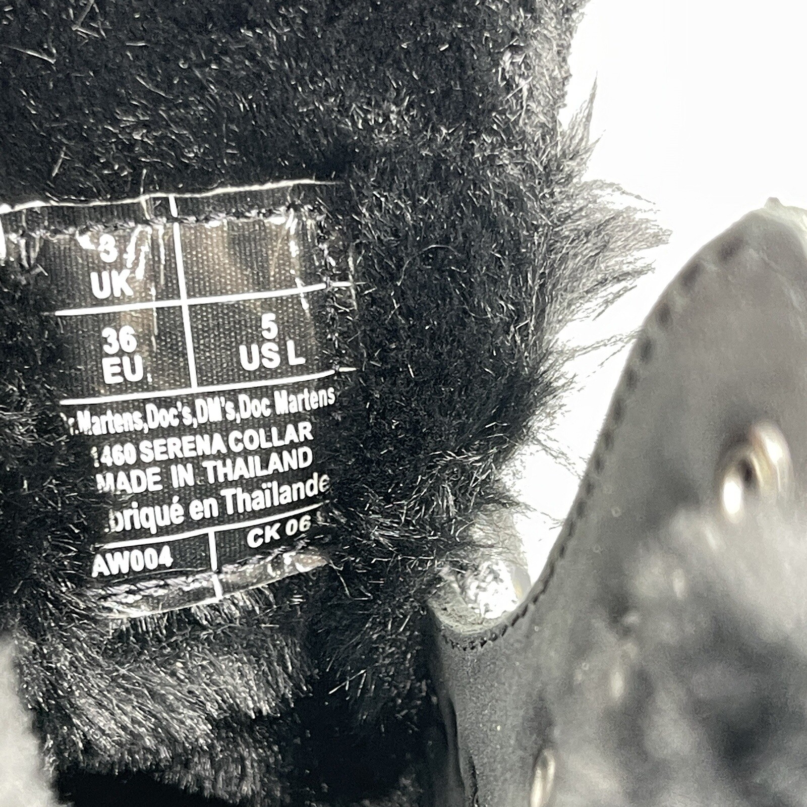 Doc Martens Women's 5 Black Leather Boots Faux Fur Lined WarmWair Serena Dr thumbnail 7