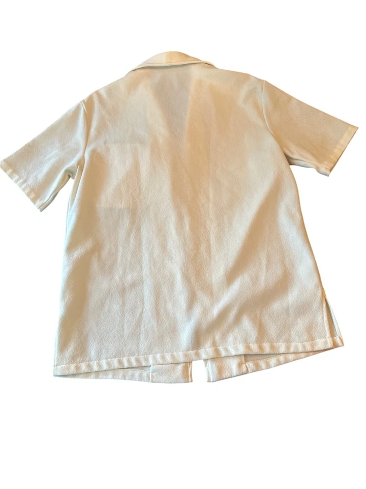 Camisa De Colección Iolani Hawaii Para Hombres Crema Manga Corta Bordada Bolsillo en el Pecho Foto 4 de 4