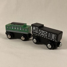 Imaginarium Wooden Black Engine wit Green Coach Caboose Thomas Brio Compatible