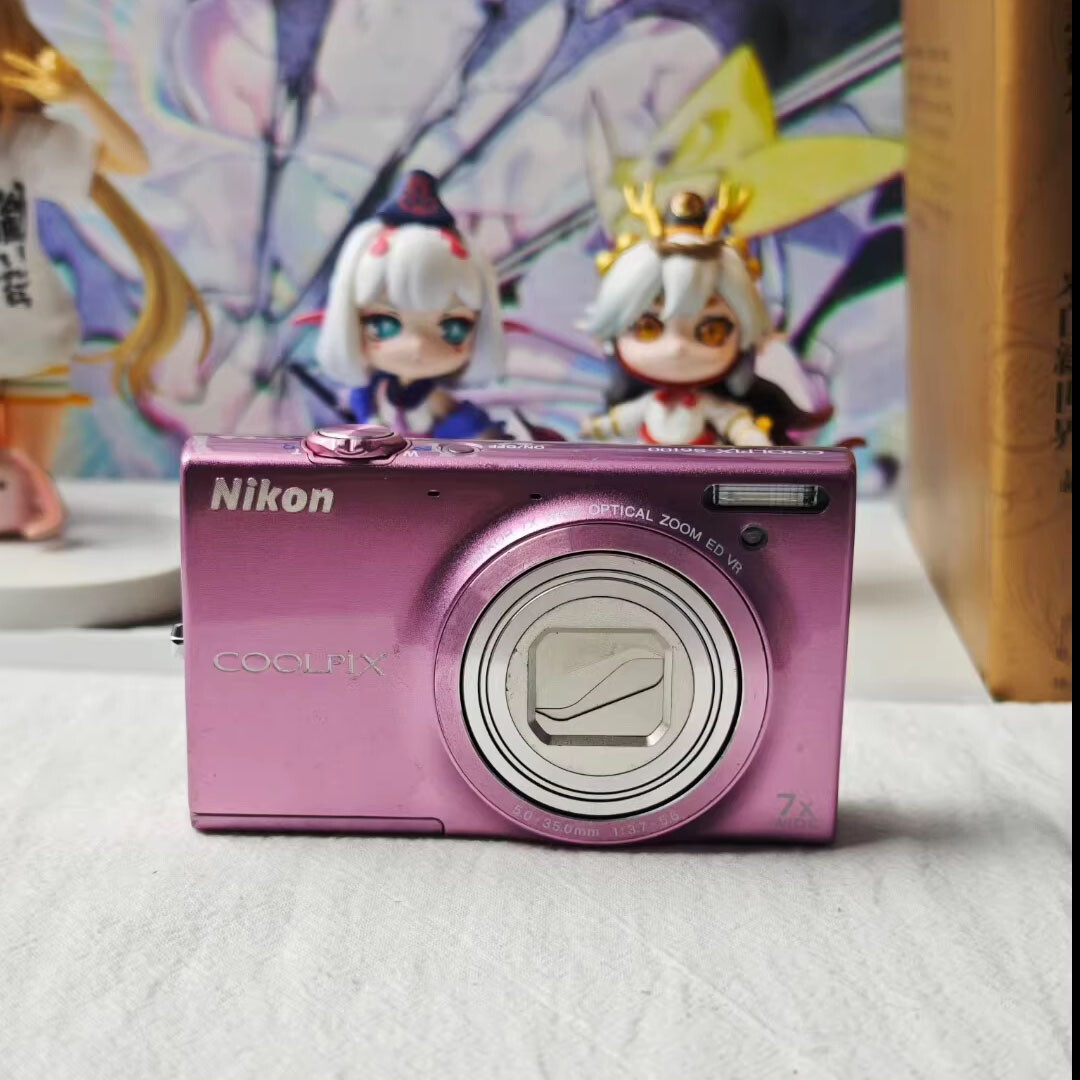 Nikon COOLPIX S6100 Gloss Pink 16.0MP Digital Camera 7x Optical 