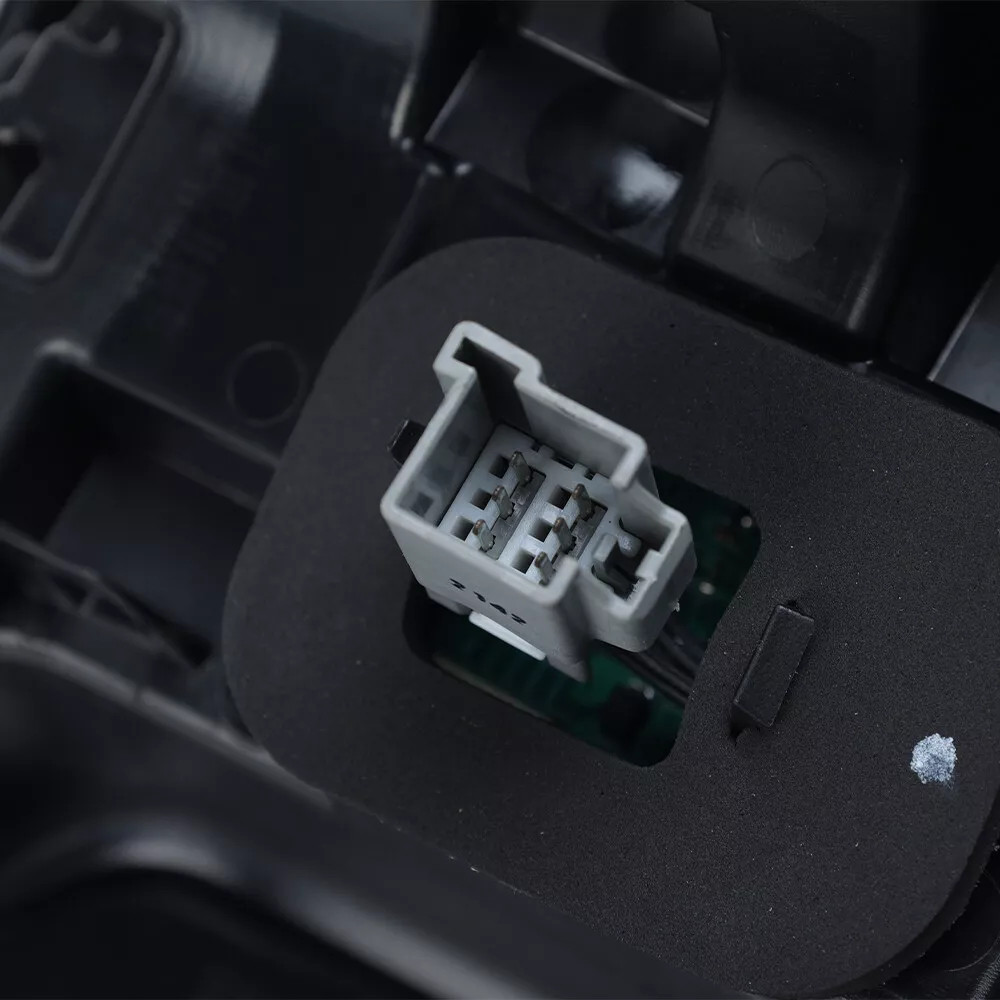 For 2016-2024 Volvo XC90 LED Tail Light Assembly Rear Outer Passenger Right