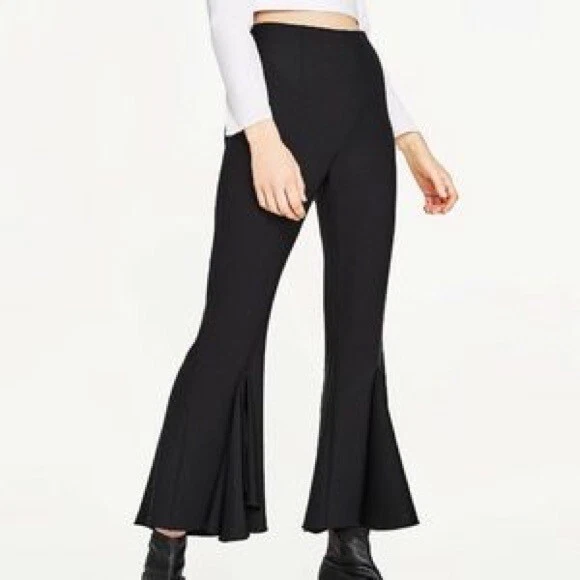 Pantalon Zara cloche noire bas taille haute cr pe cr pe taille EUC