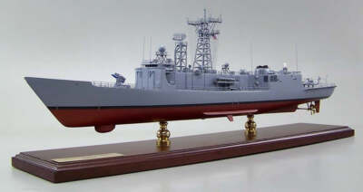 US Navy Oliver Hazard Perry-Class Frigate Desk Top Display Ship 1/192 SC Model