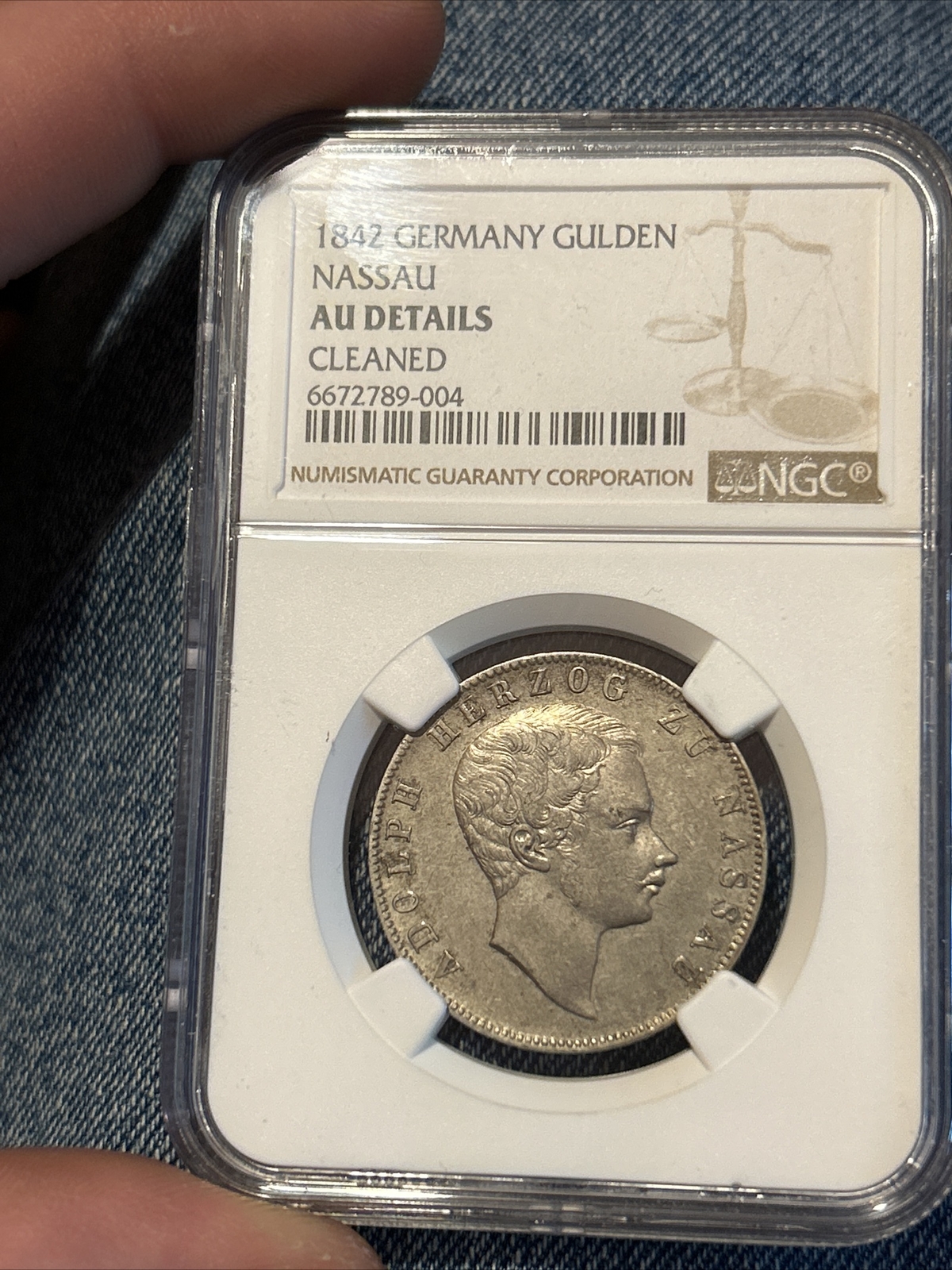 Picture 1 of 2