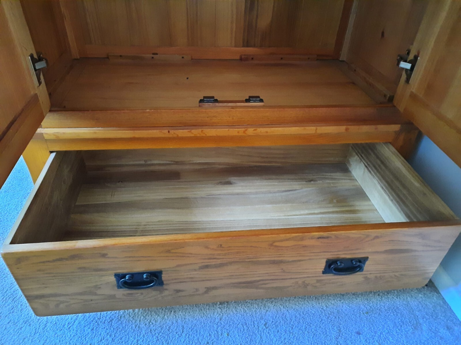 Beautiful, solid oak wardrobe, Benson for Beds, hanging space and