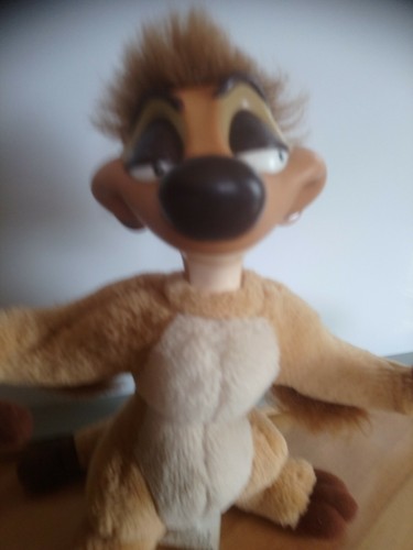 Peluche Timon 20 cm roi lion tête dure bras positionnables Disney Mattel 1994 - Picture 2 of 4
