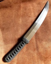 COLTELLO WAKIZASHI CACCIA ACCIAIO STRUMENTO D2 FATTO A MANO PERSONALIZZATO CON FODERO IN PELLE