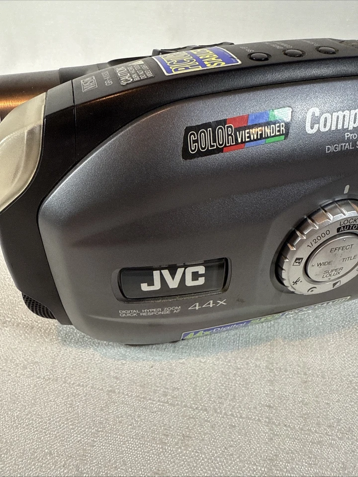 JVC GR-AX930U Videomovie Compact VHS-C Camcorder Video Camera Tested Works - Image 3 of 4