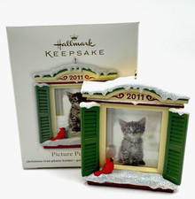 Hallmark 2011 Picture Purrr-fect Cat Photo Frame Ornament Window
