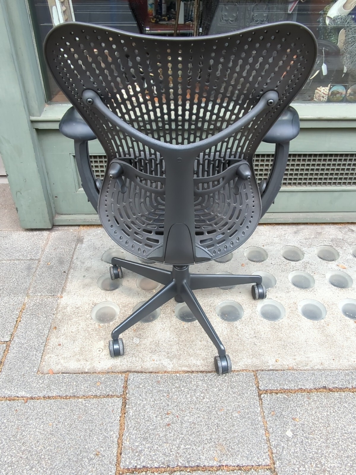 Herman Miller Mirra Office Chair Fully Loaded Free Delivery eBay