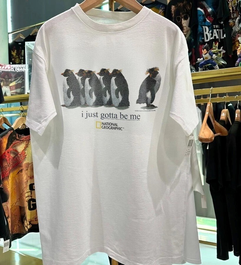 NEW!!! I Just Gotta Be Me' Rockhopper Nat Geo T-Shirt