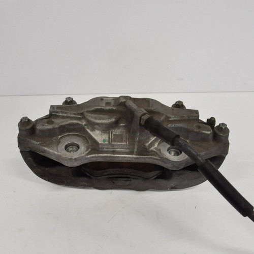 Mercedes-Benz E-Class A207 Front Left Brake Caliper w/ brake Pads 2014 - Picture 2 of 4