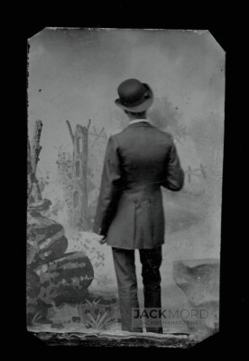 Back To Camera MAN WEARING DERBY HAT - 1870S UNUSUAL Tintype