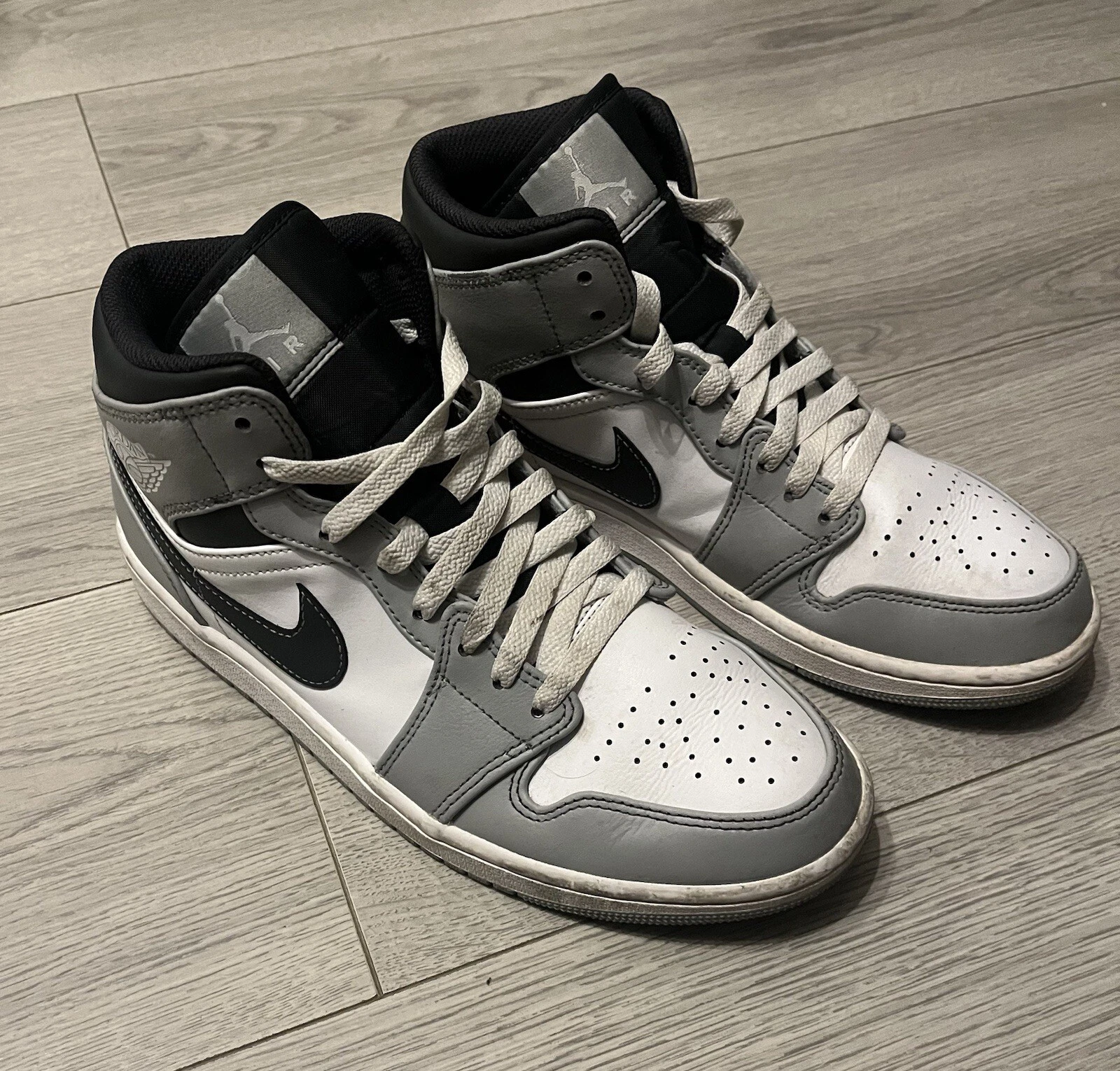 Nike Air Jordan 1 Mid Light grigio fumo antracite taglia uomo UK 8 senza scatola