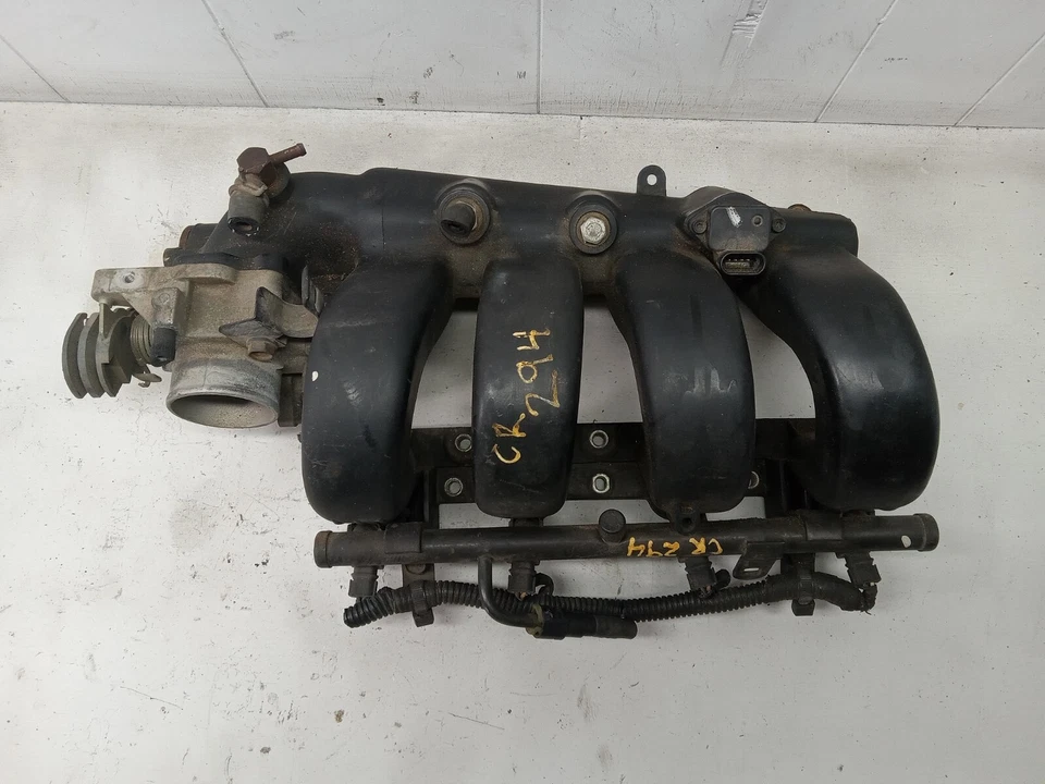 1996 - 2000 PLYMOUTH BREEZE INTAKE MANIFOLD THROTTLE BODY W/ FUEL INJECTOR OEM - Image 4 of 4