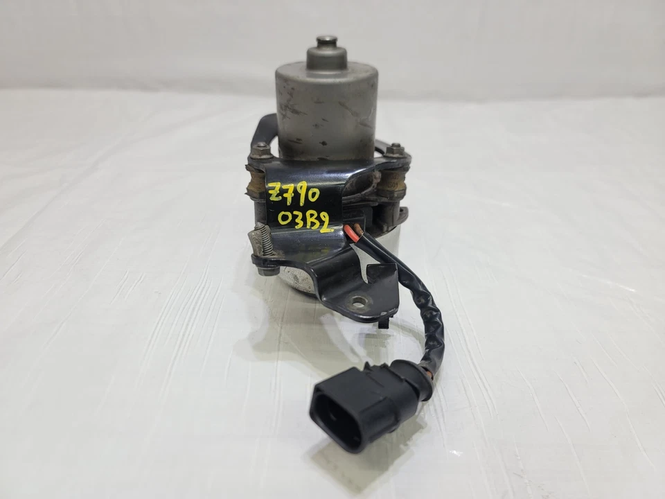 2019-2023 Volkswagen Jetta Power Brake Booster Vacuum Pump OEM 5Q0-612-181-D - Image 2 of 4