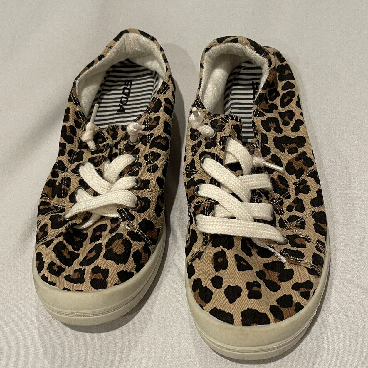 tigger delikatesse nudler Soda Shoes Zig Flexible Rubber Sneaker - Women Casual Leopard Shoes Size 8  | eBay
