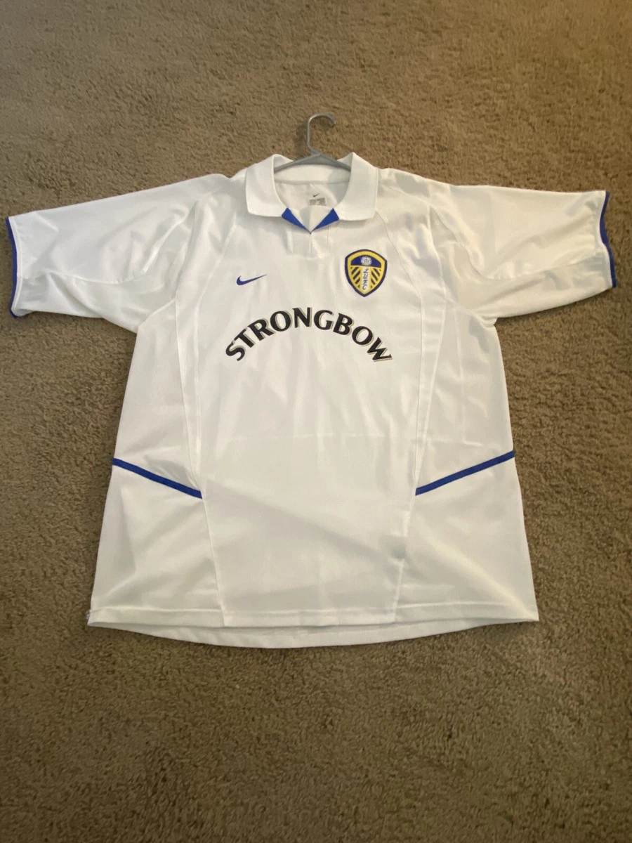 Nike Leeds United International Club Soccer Fan Apparel and