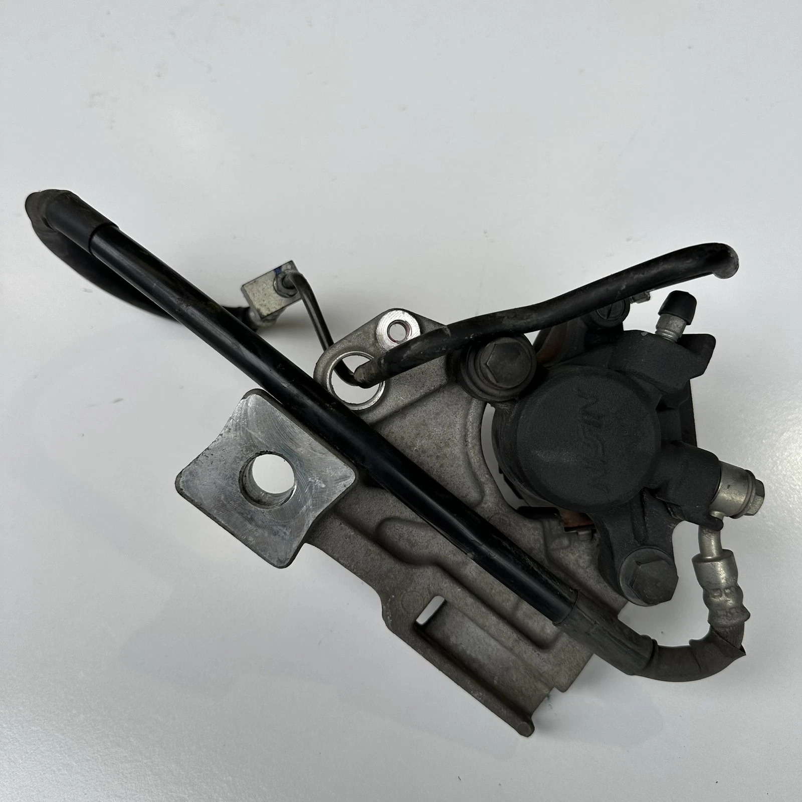 CALIPER ASSY, REAR